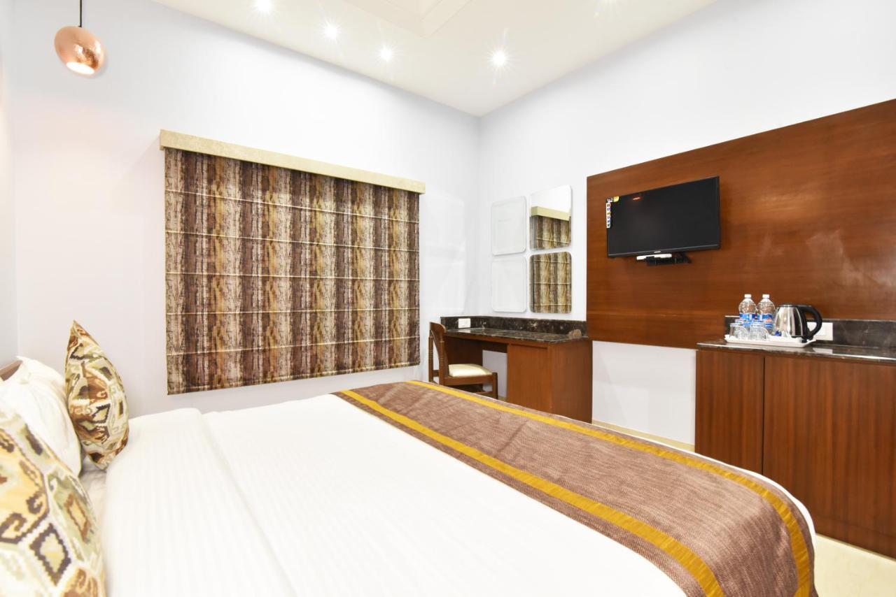 Hotel Vacation Inn Amritszár Kültér fotó